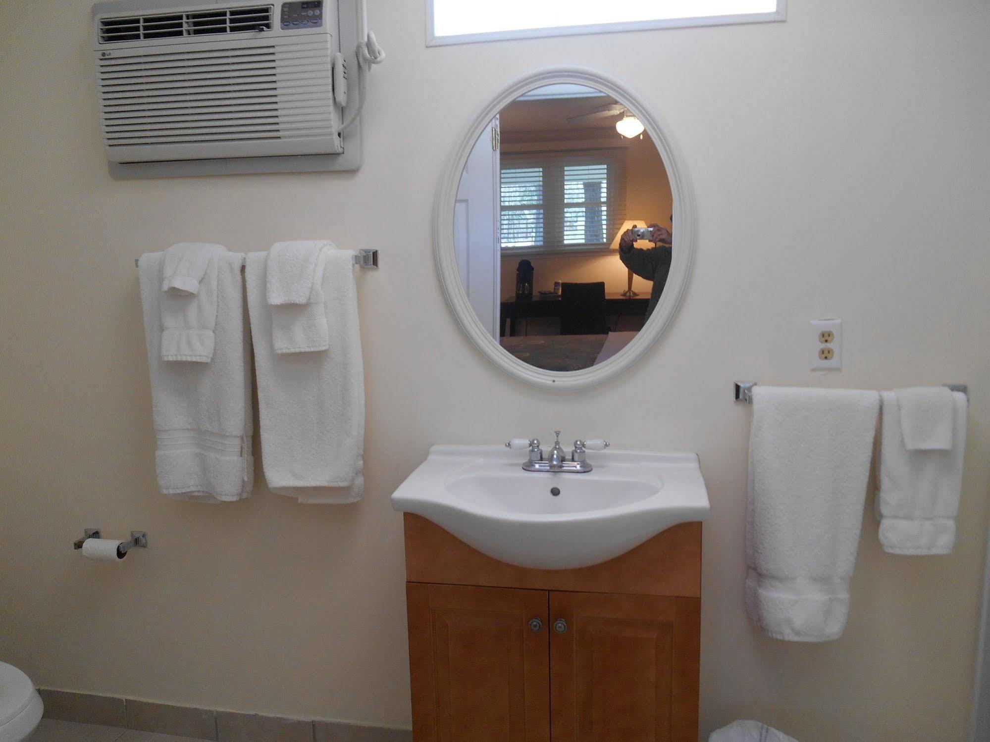Meris Gardens B&B Bethany Beach Extérieur photo