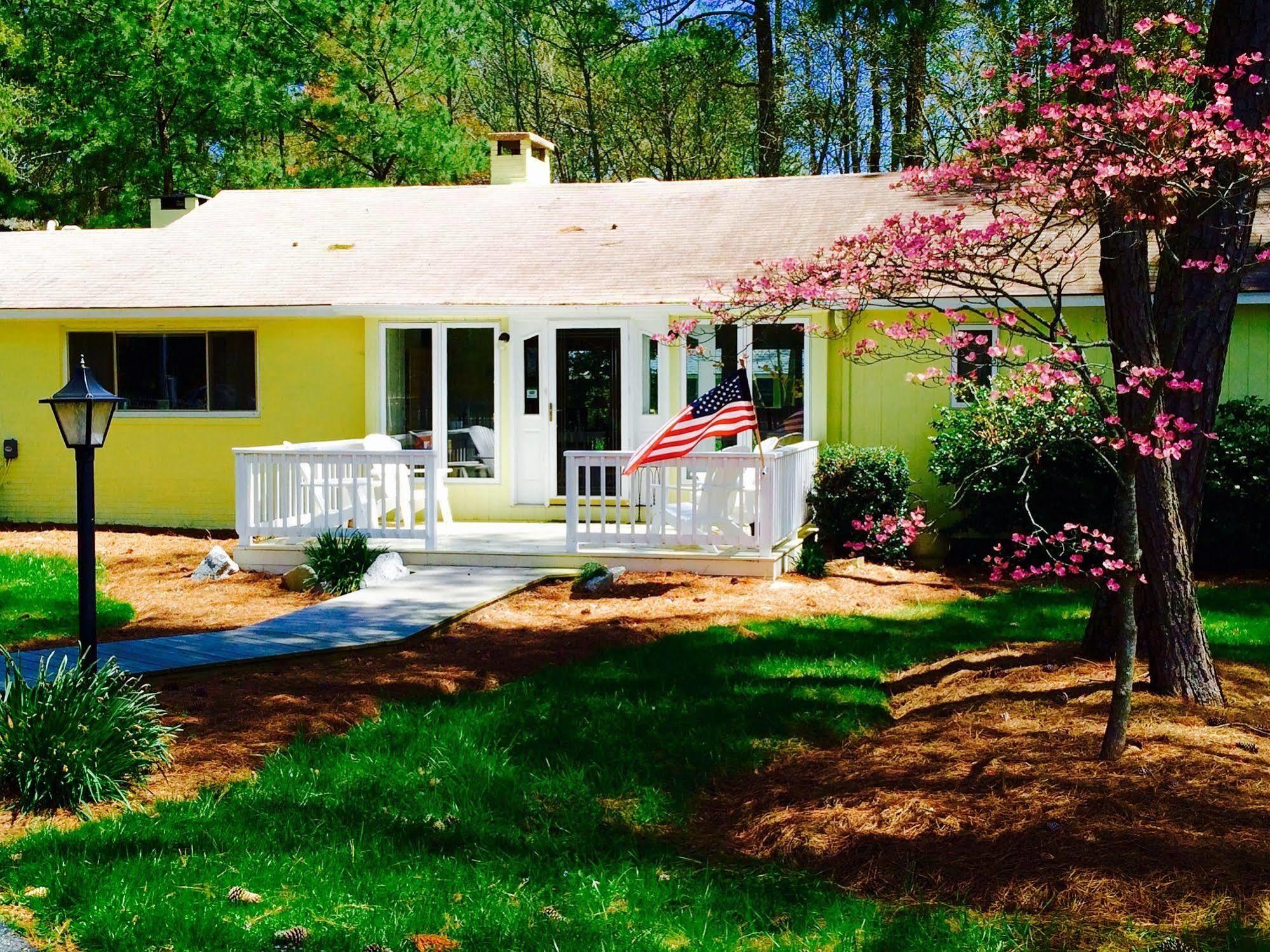 Meris Gardens B&B Bethany Beach Extérieur photo