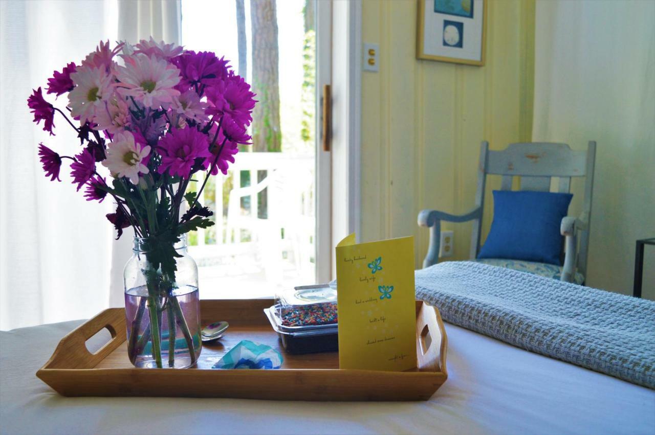 Meris Gardens B&B Bethany Beach Extérieur photo